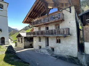 Chalet Violettes