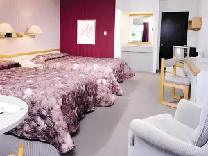 Motel à la Brunante