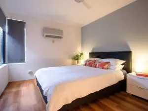 Southern River Canal Retreat