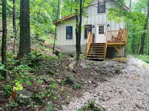 Barn at Red River Gorge Natural Bridge