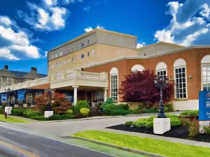 Collegian Hotel & Suites, Trademark Collection by Wyndham