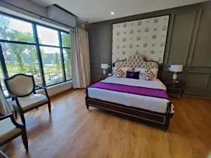RT Grace Hotel