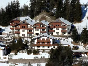 Apartments Boè
