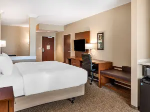 Comfort Inn & Suites