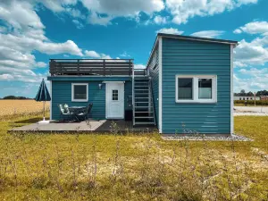 Prima Resort Boddenblick - Camping-Stellplätze - Tiny Houses & Ferienwohnungen in Ostsee Nähe