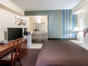 Rodeway Inn Medford South I-5