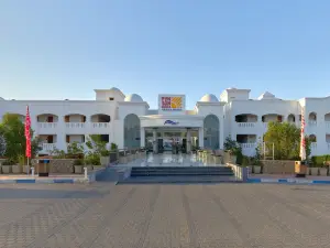 Fun & Sun Naama Waves Hotel
