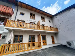 Apartments Hlapi with Spa