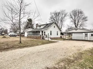 Illinois Vacation Rental Home Pets Welcome