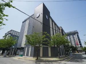 비즈니스 호텔 (Business Hotel Gangseo)