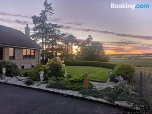 Hillhaven Bed &Breakfast
