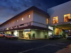 Dexter Hotel - Volta Redonda