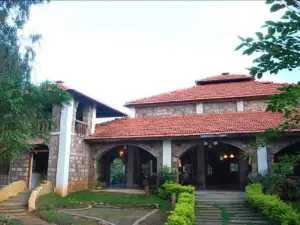 Mogli Jungle Resort