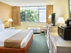 Airport Honolulu Hotel