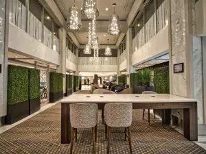 Holiday Inn Toronto Downtown Centre