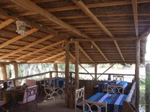 Sarahma Lodge Simal