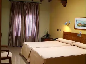 Hotel Menano