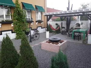 Mysig takvåning Med Balkong