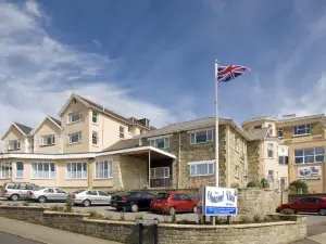 Channel View Hotel