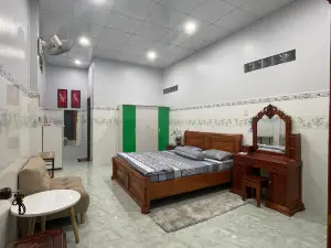 Nha Nghi Lien Hoa