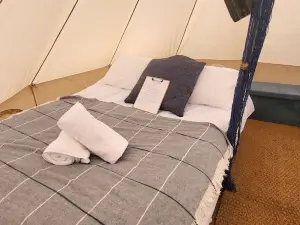 Campsite - the Ring Pub Glamping Pods