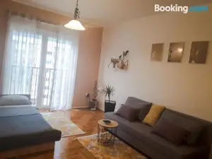 Lucky Charm Studio Apartment