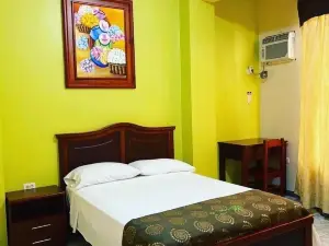 D’ Ruiz Hotel