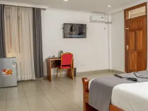 Whirlspring Hotel