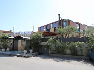 ลากี รูม โอนลี่