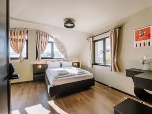 Motel Oasis