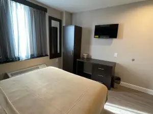 皇家飯店布朗克斯