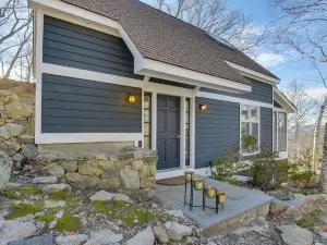 Dreamy Hudson Valley Cottage w/ State Park Views