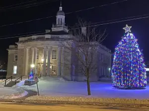 Parkview Hot Tub Oasis