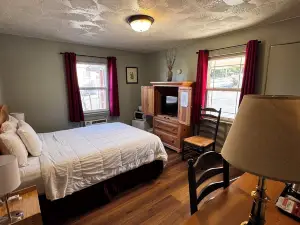 Rugged Country Lodge