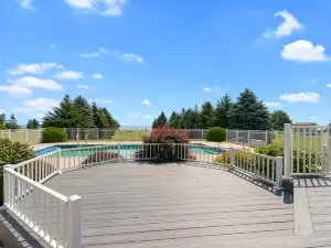 Freshly Updated Lake Michigan Home With Pool