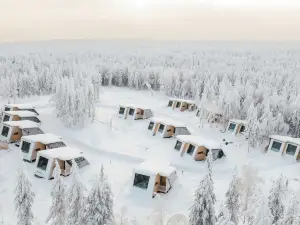 Lapland Glow Hotel Chalets