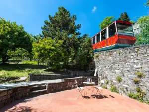 Le Funi Hotel