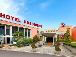 Grand Hotel President