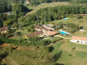 Hotel le Mas de Castel - Piscine Chauffee