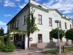 Penzion a Restaurace U Hajku