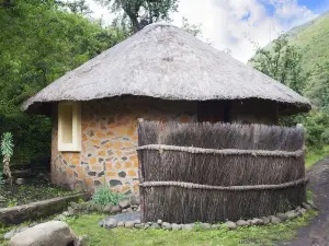 Maliba Lodge Riverside Hut