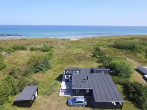 "Helin" - 100m from the Sea