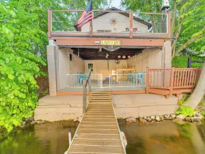 Lakefront Family Retreat w/ Private Dock!