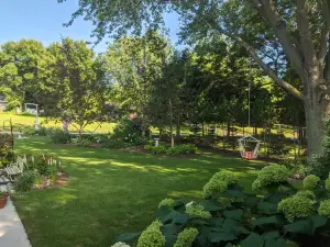 Lola's Lakeside Estate on Lake Winnebago
