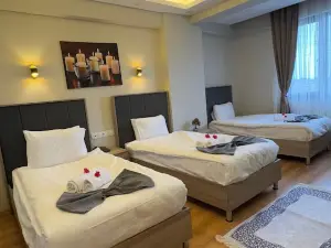 Lions Hotel