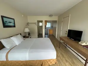 Winchester Bay Inn