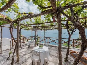 アルベルゴ ディフーゾ バッコ フローレ