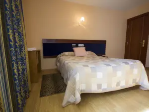 Hotel Santa Cruz