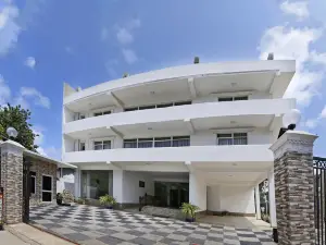 Ronaka Airport Transit Hotel