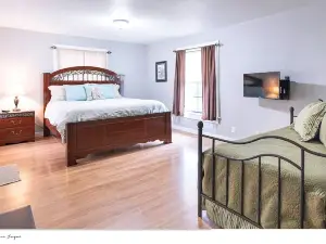 The Gates Guest House